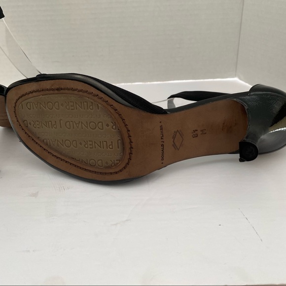 DONALD J. PLINER JUN SANDALS - Picture 9 of 11